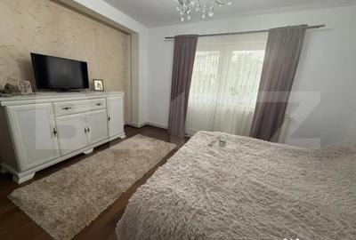 Apartament cu 4 camere decomandat în Obcini - 12