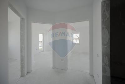Casa noua cu 3 Dormitoare, de Vanzare, zona Iosia - 12