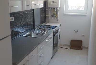 Apartament cu 3 camere decomandat, mobilat în Metalurgiei - 23