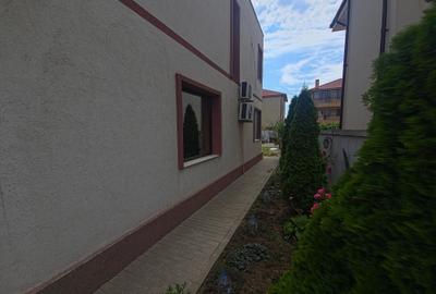 Casă cu 5 camere cu Teren 489 Mp în Carrefour - 4