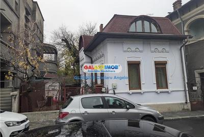 Casă cu 5 camere cu Teren 121 Mp în Unirii - 28