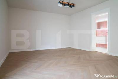 Casă cu 4 camere cu Teren 373 Mp în Central - 11