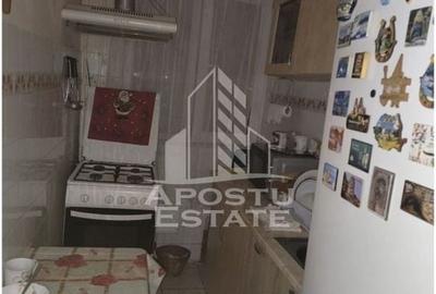 Apartament cu 3 camere, semidecomandat,etaj intermediar Sagului - 6