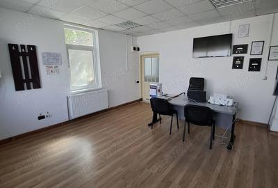 Spațiu comercial, de 60 mp, în Rovine - 2