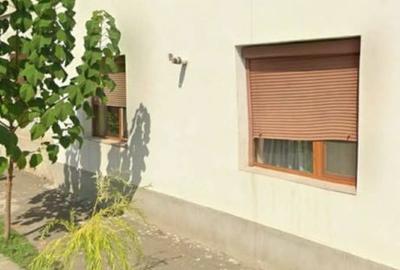 Apartament cu 2 camere decomandat în Central - 8
