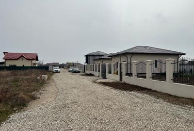 Domnesti- Proprietar, 3 loturi alaturate de 600mp fiecare lot - 3