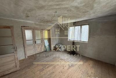 Casă cu 7 camere cu Teren 468 Mp în Bughea de Sus - 3