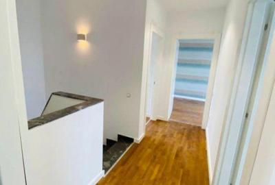 Casă cu 4 camere în Central - 5