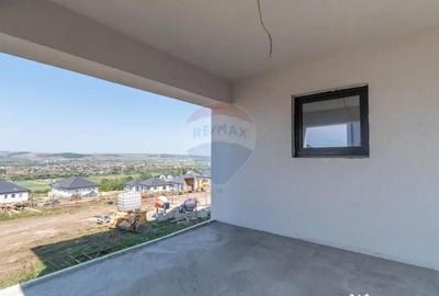 Casă cu 4 camere cu Teren 755 Mp în Jucu - 5