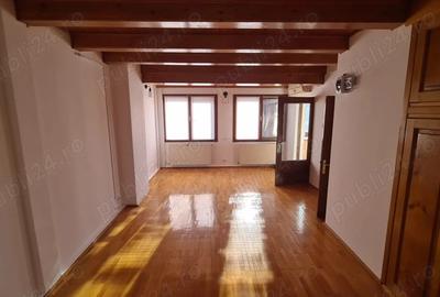 Apartament cu 3 camere semidecomandat în Eroii Revoluției - 1
