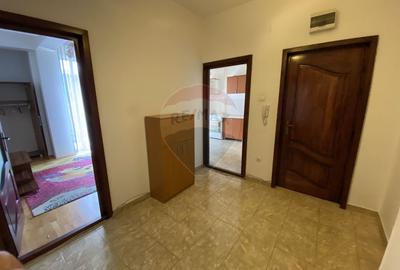 Apartament cu 2 camere decomandat, mobilat în Gară