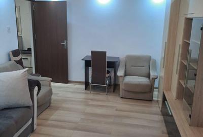 Apartament cu 2 camere decomandat în Central - 3