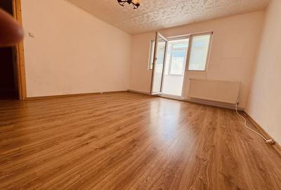 Apartament cu 2 camere semidecomandat în Central - 2