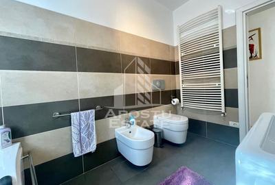 Vila cu terasa si piscina in Zadareni - 32