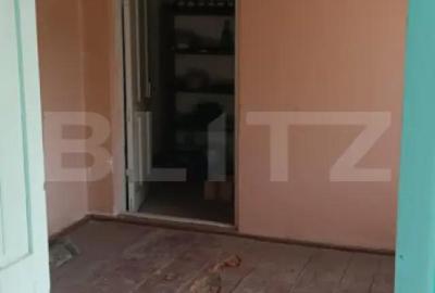 Casă cu 3 camere cu Teren 1900 Mp în Central - 7