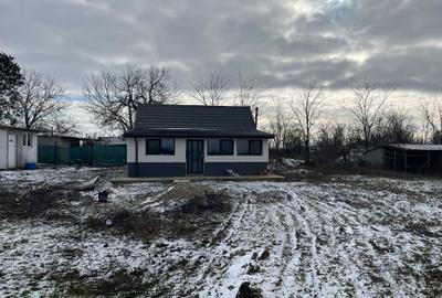 Casă cu 2 camere în Crunți - 5