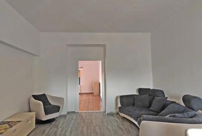Apartament cu 4 camere semidecomandat în Ultracentral - 14