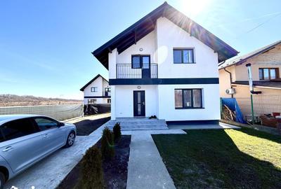 Casă cu 4 camere cu Canalizare în Bănești - 5
