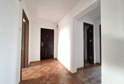 PRINDE OFERTA! Apartament cu 3 camere cu DUBLA VEDERE LIBERA- 1 Decembrie, ILFOV - 3