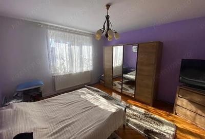 BRASADAS vinde casa cu 6 cam 2 bai cu tern 3.3 ari. BRASADAS vinde casa cu 6 cam 2 bai cu tern 3.3 ari. - 6