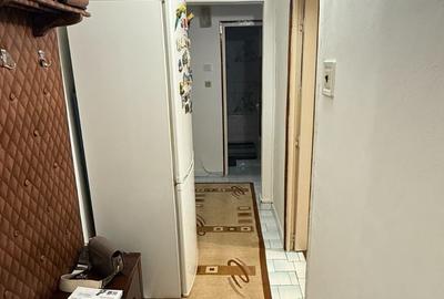 Garsonieră decomandată în Petros - 6