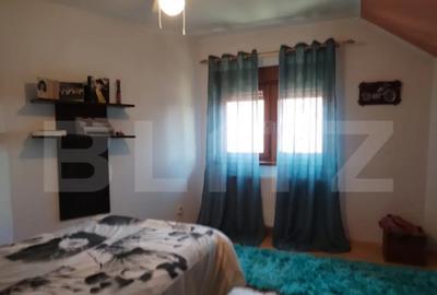 Casă cu 4 camere cu Teren 1241 Mp în Amați - 13