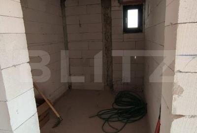Casă cu 4 camere cu Teren 1300 Mp în Bosanci - 2