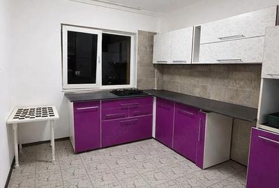 Apartament cu 3 camere decomandat în Sebastian - 3