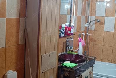 Apartament 4 camere decomandat - 2