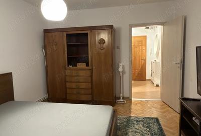 Inchiriez apartament central 2 camere - 3