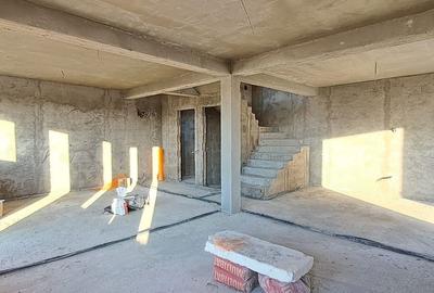 Casă cu 4 camere cu Canalizare în Dragomirești-Vale - 3