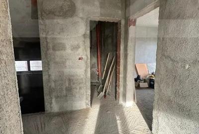 Casă cu 4 camere cu Teren 430 Mp în Central - 8