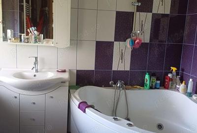 Casă cu 6 camere în Ștefănești - 8