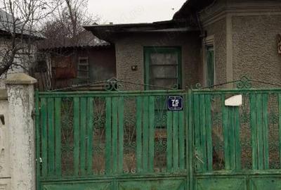 Casa de vanzare teren suprafata 619 - 2