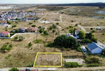 Teren de 413 mp, în Valu lui Traian - 1