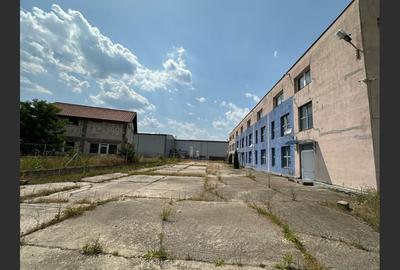 Casă cu 14 camere cu Teren 3883 Mp în Calea Caransebeșului - 13