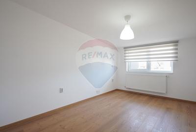 Duplex cu 4 camere cu Teren 353 Mp în Tărlungeni - 14