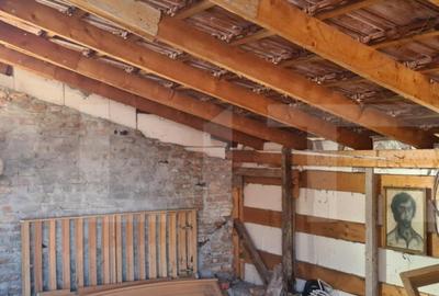 Casa de vanzare,zona buna - 9