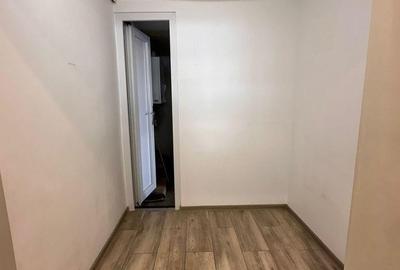 Spațiu comercial, de 50 mp, în Central