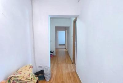Apartament cu 4 camere decomandat în Central - 6