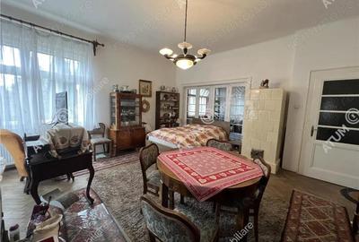 Casa individuala cu 4 camere si teren 900 mp zona Calea Poplacii - 16