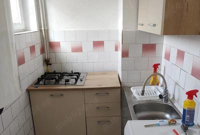 Garsonieră decomandată în Central - 2