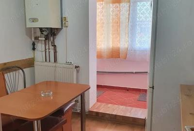 Casă cu 2 camere cu Teren 175 Mp în Mioveni - 1