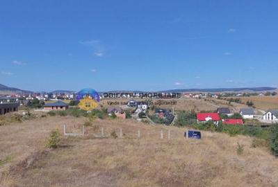 Teren intravilan 1100 mp - zona 1 Mai - 6