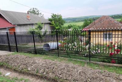 Casă cu 4 camere în Argetoaia - 6