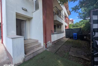 Casă cu 5 camere cu Teren 100 Mp în Drumul Taberei