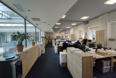 UNIRII - Cocor inchirieri spatii intre 500 mp - 2050 mp - 2