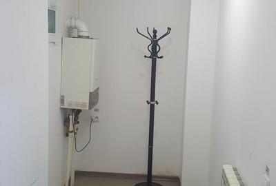 Spațiu comercial, de 32 mp, în Central - 2