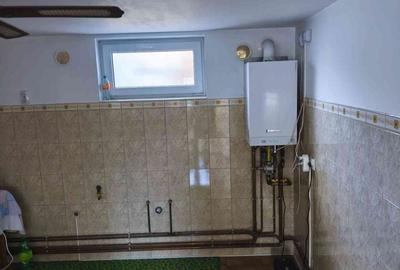 Casă cu 8 camere cu Teren 2529 Mp în Bolintin-Deal - 16