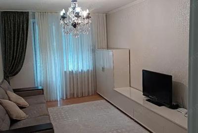 Apartament cu 2 camere semidecomandat în 1 Decembrie 1918 - 1